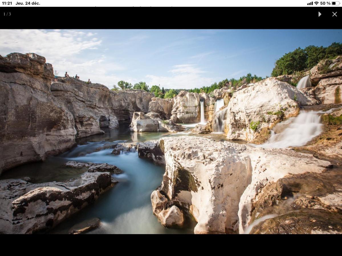 Appartement 3 Min A Pied Du Centre D'Uzes Parking Piscine المظهر الخارجي الصورة