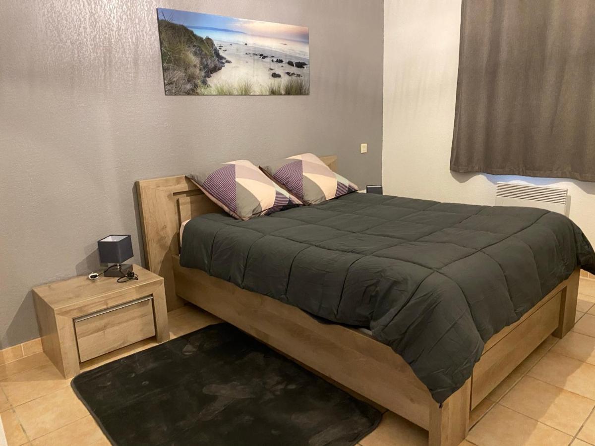 Appartement 3 Min A Pied Du Centre D'Uzes Parking Piscine المظهر الخارجي الصورة