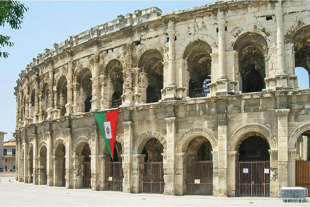 Appartement 3 Min A Pied Du Centre D'Uzes Parking Piscine المظهر الخارجي الصورة