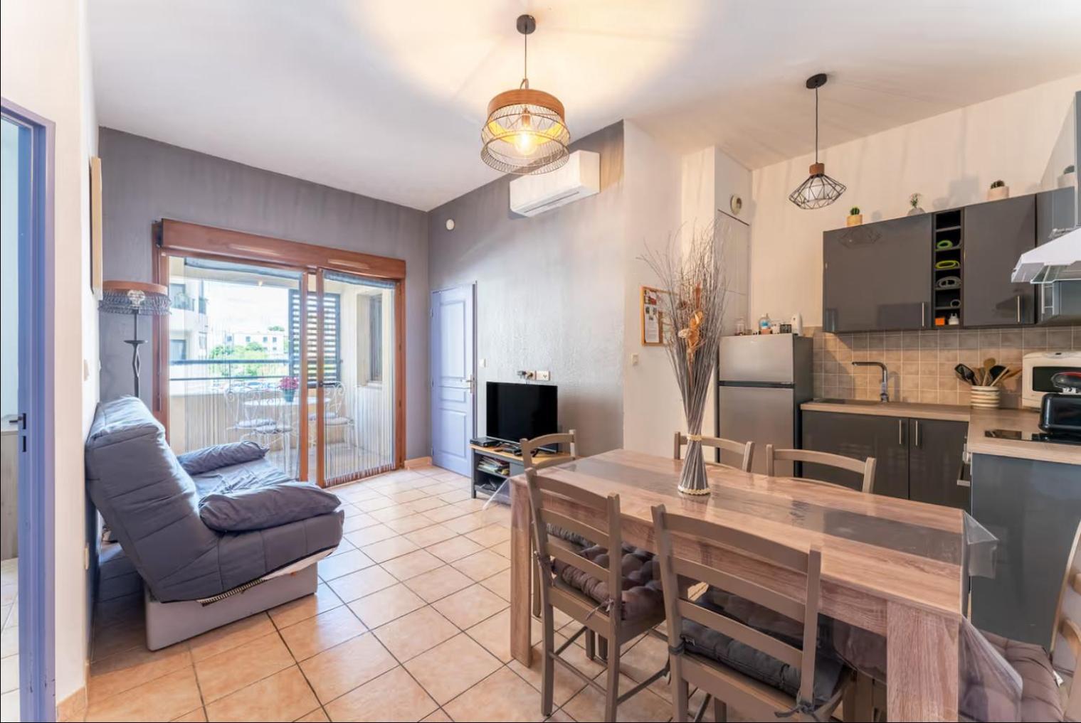 Appartement 3 Min A Pied Du Centre D'Uzes Parking Piscine المظهر الخارجي الصورة